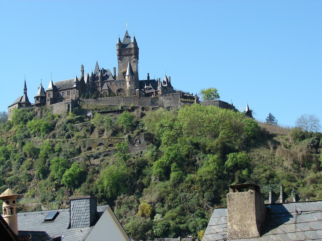 Pension Elisabeth Cochem Exteriör bild